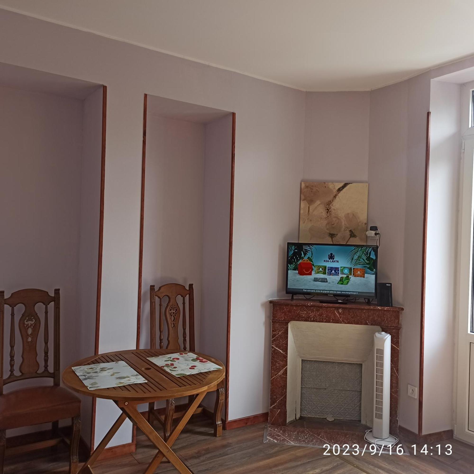 Appartements Touristique - La Colombiere Lourdes Værelse billede